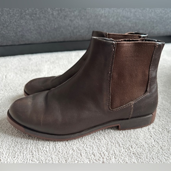Size 39 Camper Brown Leather Chelsea Ankle Boots - Almost Brand New! - Picture 4 of 6
